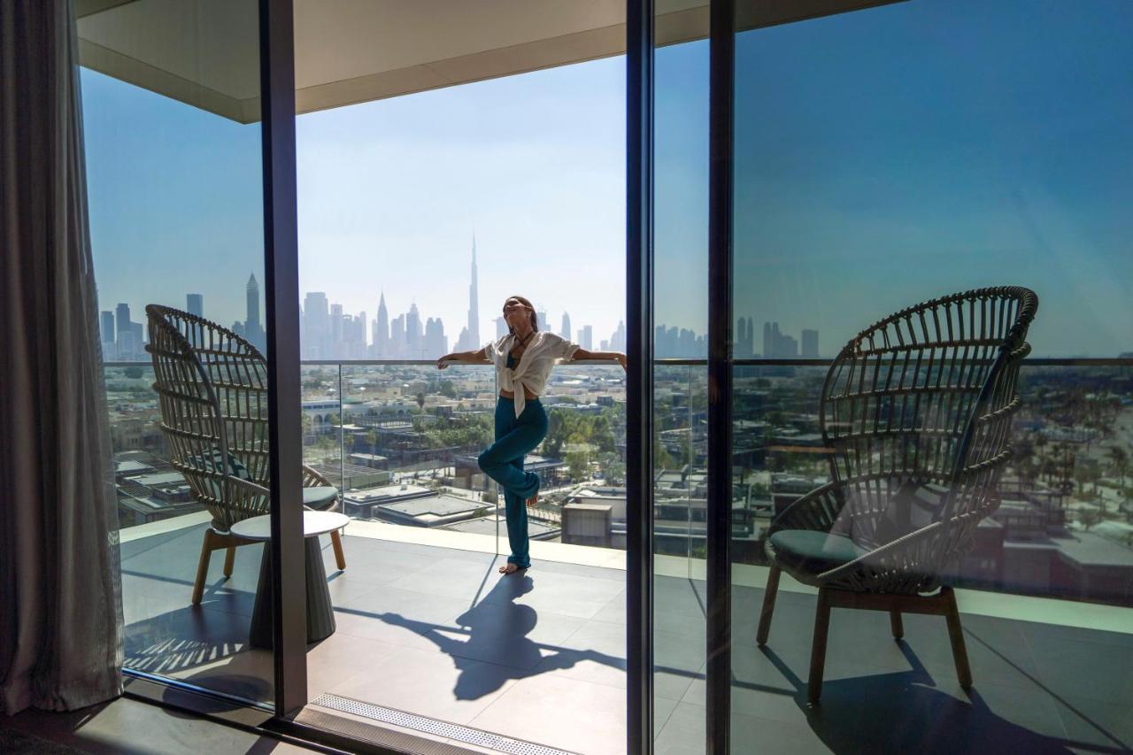 Hyatt Centric Jumeirah ドバイ エクステリア 写真 View from a balcony