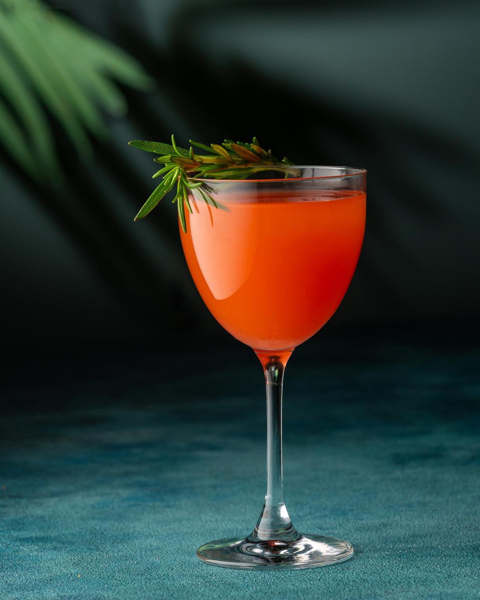 Hyatt Centric Jumeirah ドバイ エクステリア 写真 A Greyhound cocktail